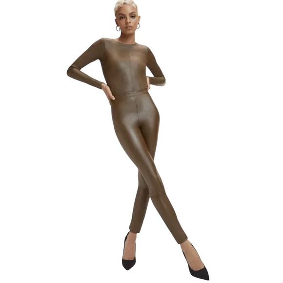 Good American Pants - NWT Good American Light Mocha Faux Leather Leggings Women’s Size 3 Elastic Waist
